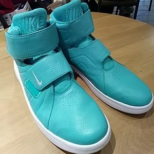 NIKE Marxman Premium blue/aqua MENS (sz 12)